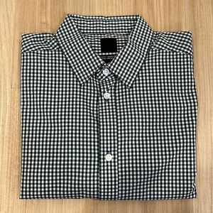 H&M Green Gingham Pattern Button Up Shirt